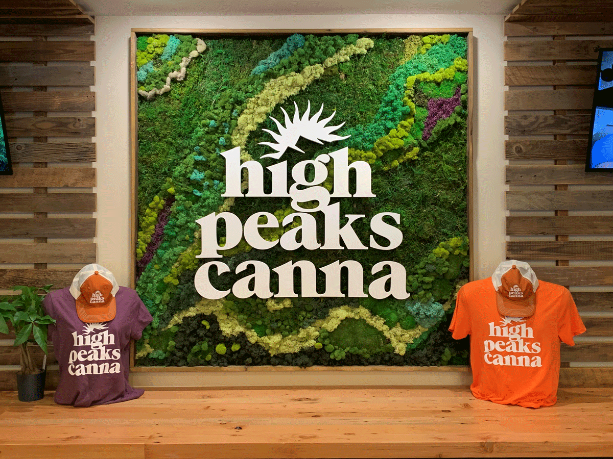 high peaks canna sign in store