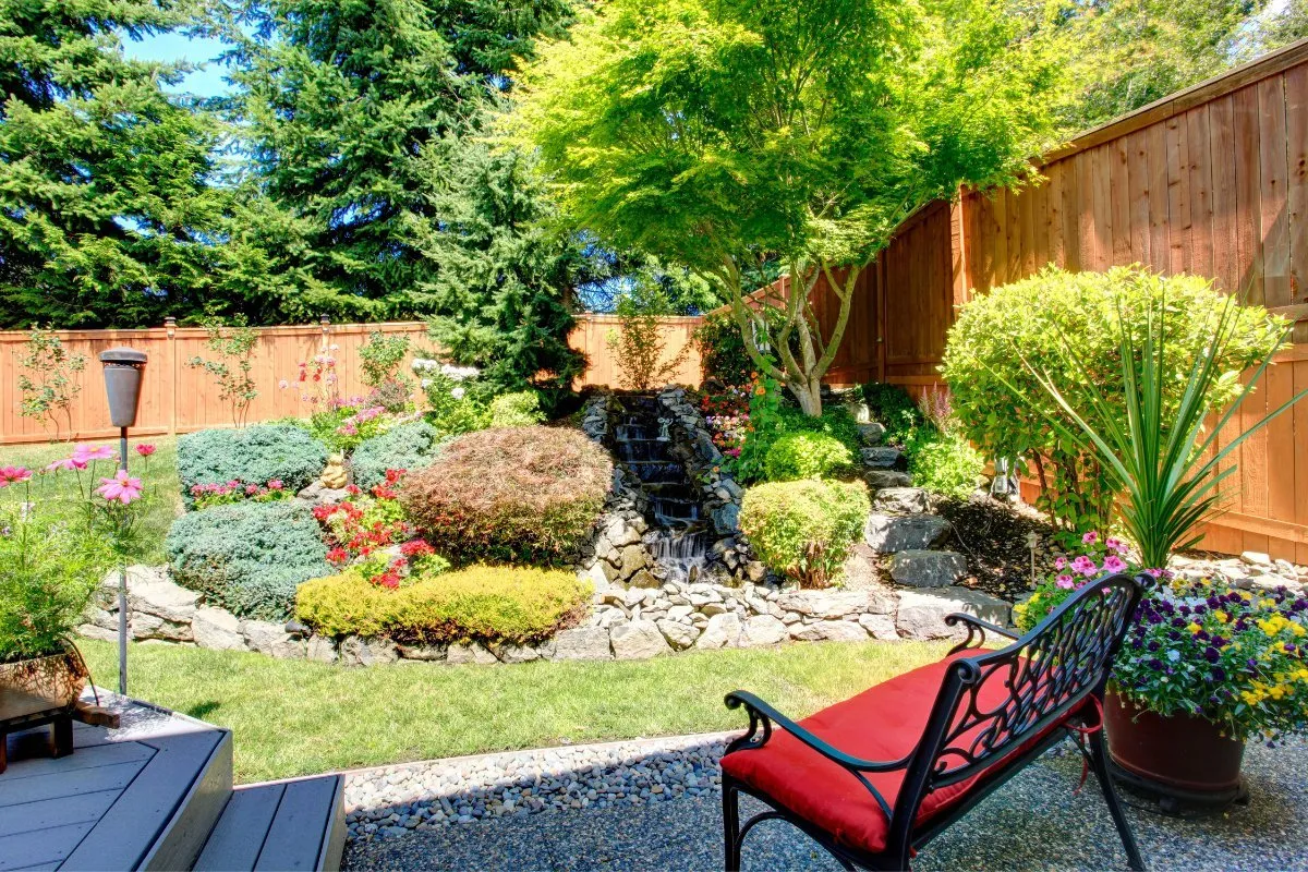 small backyard garden