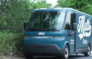 mutts electric van