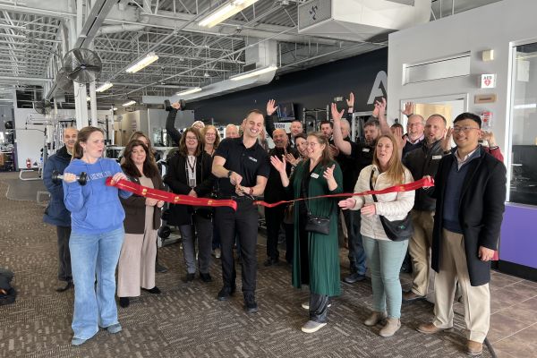 Anytime Fitness Glens Falls ribbon cutting